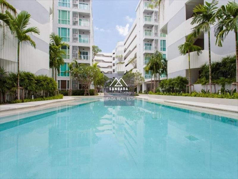 The-BASE-Downtown-Phuket
