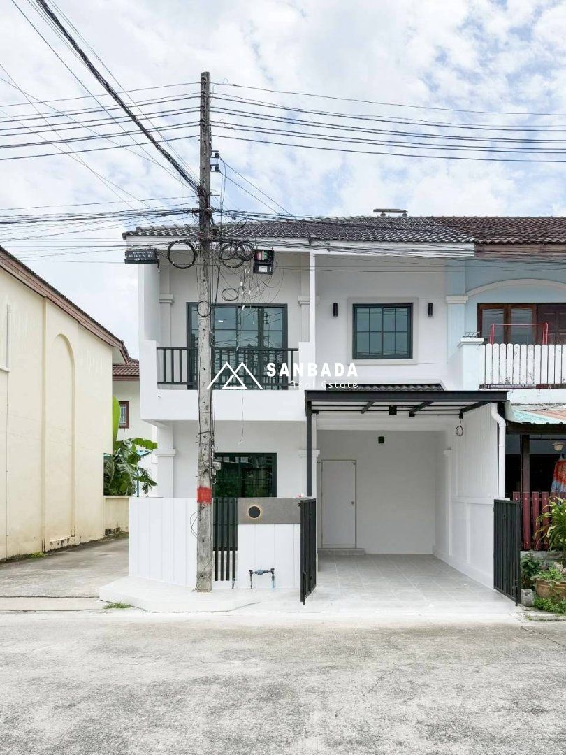 🏡 普吉岛联排别墅 – Koh Kaew，两层联排别墅，“拐角别墅”