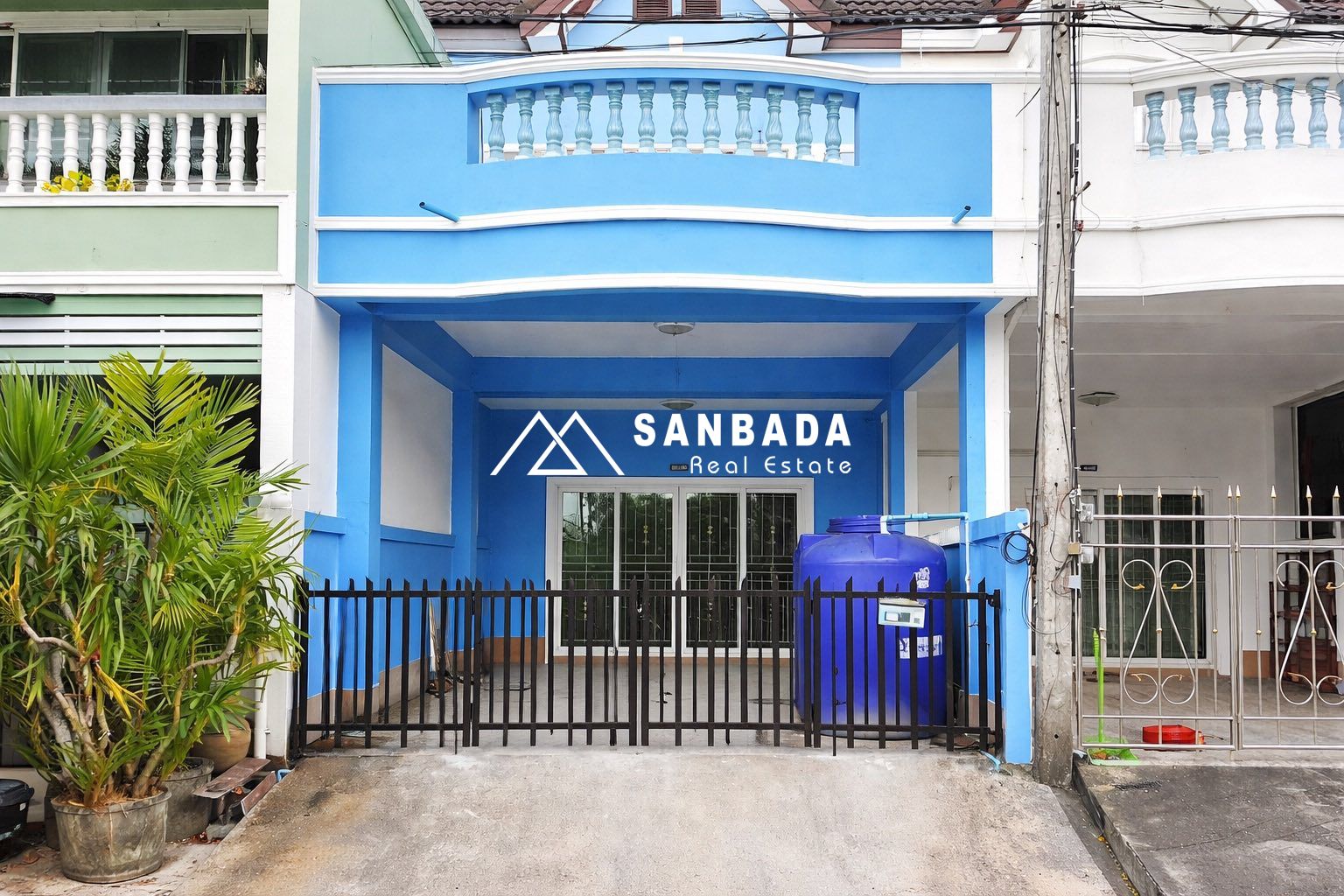 Two-story townhouse – Natthakamon 3 Village (Kukoo), Ratsada.