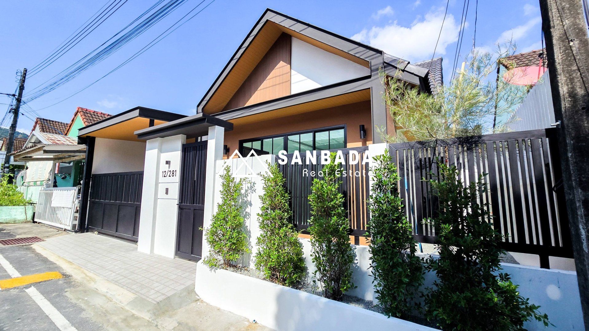 บ้านแฝด รีโนเวทใหม่ – หมู่บ้านธินวุฒิ 3 - ฉลอง