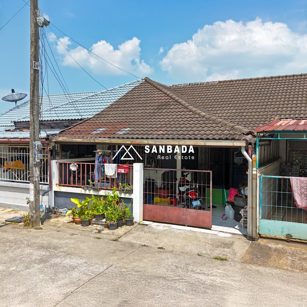 Townhouse, Chom Thong Village, Khwang - Wichit Road.